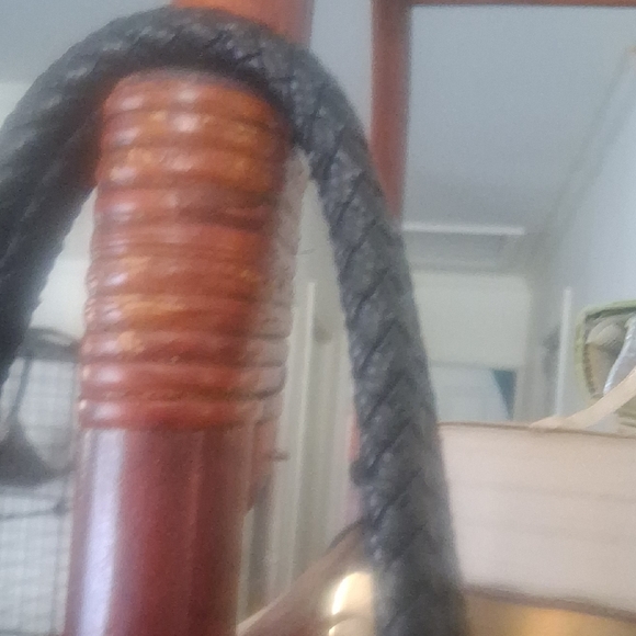 Gucci Beige Textured Tote Bag - Picture 5 of 16